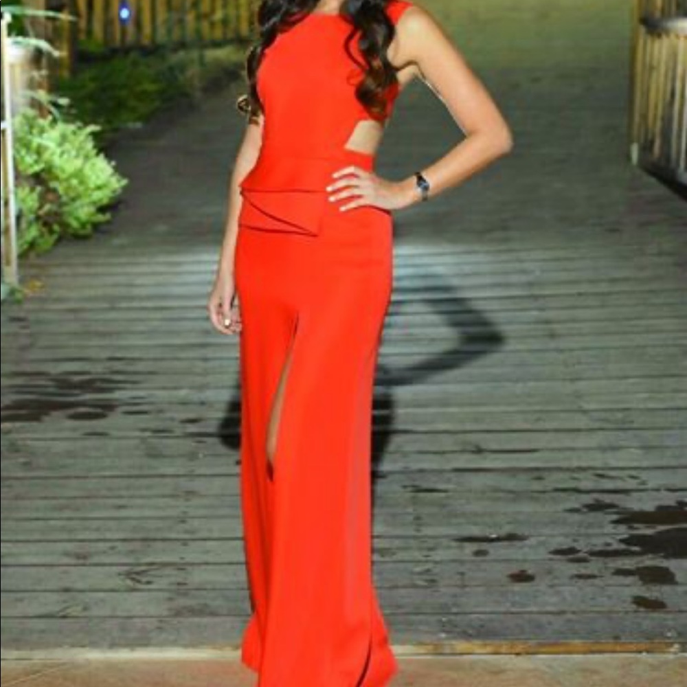 Stunning BCBG gown size small!